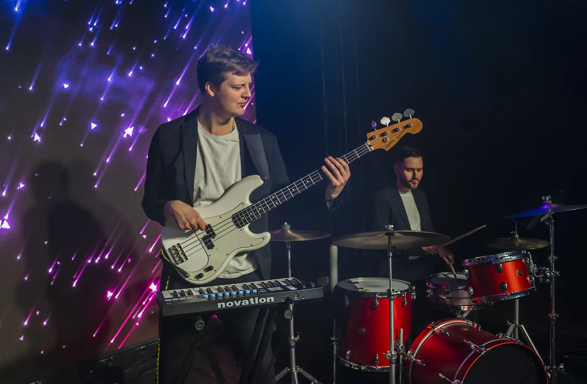 Night Control - gitara basowa